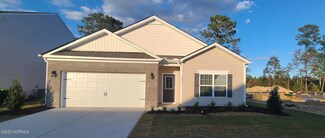 1025 Ella Bengel Dr, New Bern, NC 28562