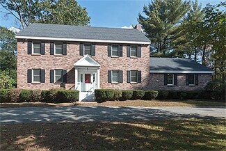 5 Parker River Dr, Byfield, MA 01922