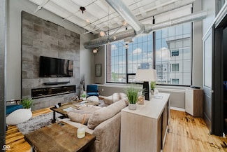 624 E Walnut St Unit 26, Indianapolis, IN 46204