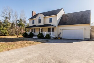 524 Walker Rd, Lyman, ME 04002