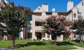 6947 Mary Caroline Cir Unit A, Alexandria, VA 22310
