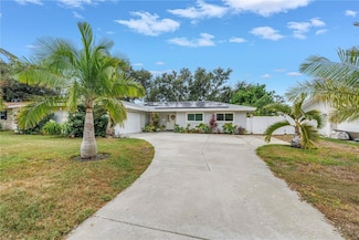 2856 65th Way N, Saint Petersburg, FL 33710