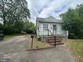 413 Pratt St, Hammonton, NJ 08037