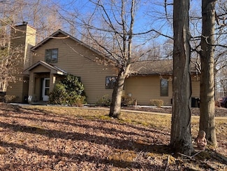 3296 Walden Oaks Blvd, Cortland, NY 13045