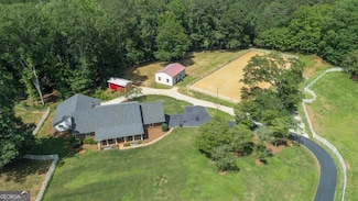 135 Brookshire Dr, Fayetteville, GA 30215