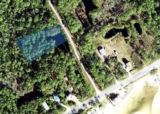 120 Bay Magnolia Ct, Carrabelle, FL 32322