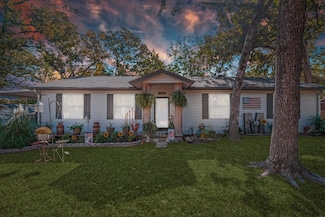 630 Cedarcrest Dr, Tool, TX 75143