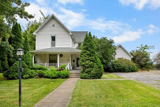684 N Water St, Camden, IN 46917