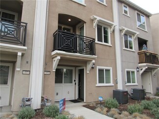 14848 W Maple Terrace, Los Angeles, CA 91402