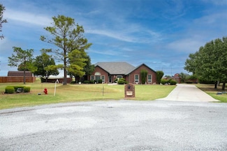 34 NW Pecan Valley Dr, Lawton, OK 73505