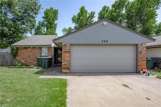 200 W 10th St, Edmond, OK 73003