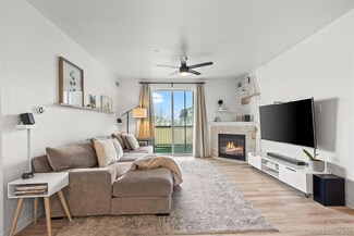 7222 S Blackhawk St Unit 203, Englewood, CO 80112