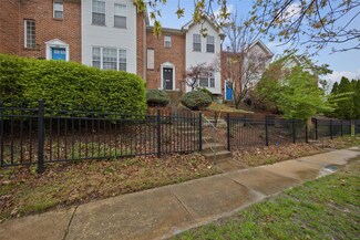 973 N Hanley Rd, Saint Louis, MO 63130
