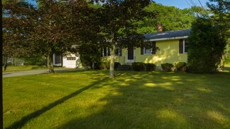 193 Main St, Lisbon, ME 04252