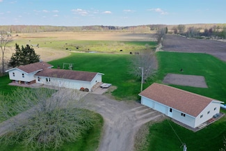 N710 Oak Dr, Curtiss, WI 54422