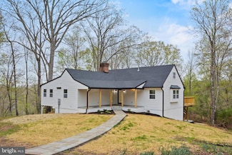 6426 Free Union Rd, Free Union, VA 22940