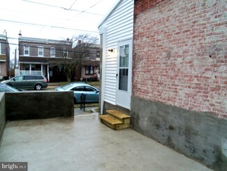 1310 E 9th St, Crum Lynne, PA 19022