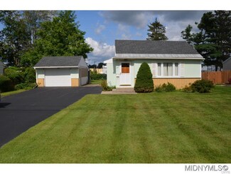 511 Locust Dr, Utica, NY 13502