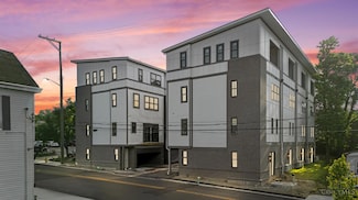 3725 Isabella Ave, Cincinnati, OH 45209