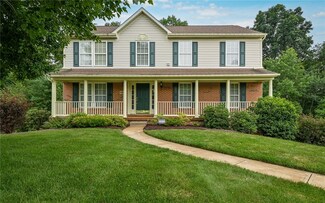 489 Jenny Dr, Gibsonia, PA 15044
