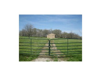 15250 E 300 Rd, Mound City, KS 66056