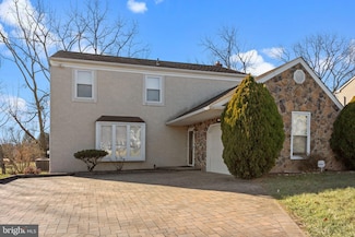 25 Sharon Dr, Richboro, PA 18954