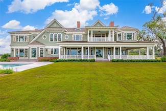 144 Point Ln, Saint Simons Island, GA 31522