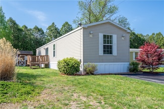 11 Torch Ln, Coventry, RI 02816
