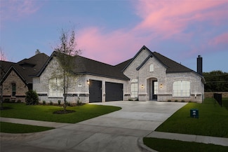 345 Paddle Boat Dr, Granbury, TX 76049