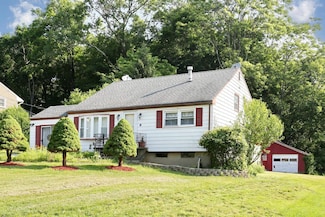 38 Wilson St, Middletown, NY 10940