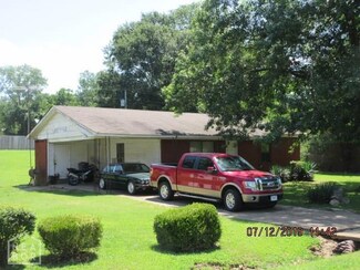 420 Gore St, Forrest City, AR 72335