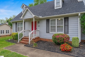 207 Polo Dr, Simpsonville, SC 29681