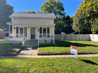 112 Spring St, Leslie, MI 49251