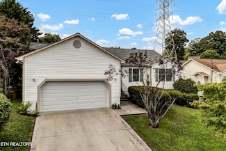 4512 Castleman Ln, Knoxville, TN 37921