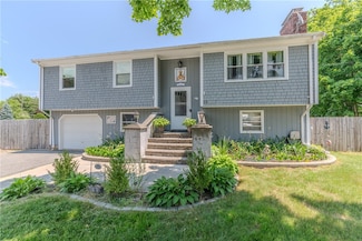25 Iola St, Seekonk, MA 02771
