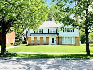 18520 Van Aken Blvd, Shaker Heights, OH 44122