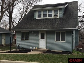 1414 N 6th St, Mankato, MN 56001