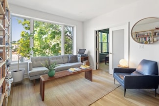 415 9th St Unit 43, Parkslope, NY 11215