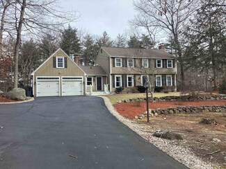 29 Beaver Ln, Bedford, NH 03110