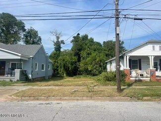 810 S 8th St, Wilmington, NC 28401