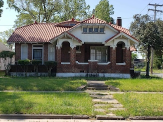 1020 W 13th Ave, Pine Bluff, AR 71601