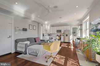 936 Madison St NW Unit 104, Washington, DC 20011