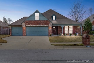 7354 E 119th St S, Bixby, OK 74008