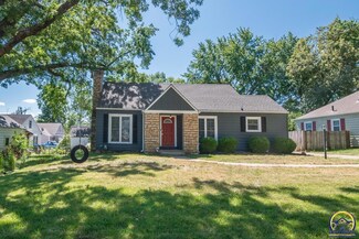 3111 SW Stafford St, Topeka, KS 66604