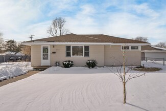 8948 Park Ave S, Bloomington, MN 55420
