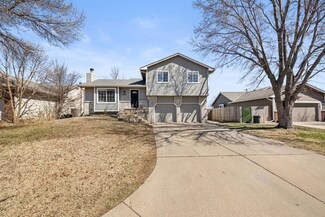8610 W Westlawn Cir, Wichita, KS 67212