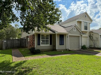 104 Glen Hollow Dr, Clinton, MS 39056