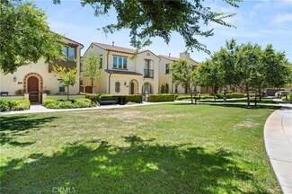 421 Maravilla Ln, Brea, CA 92823