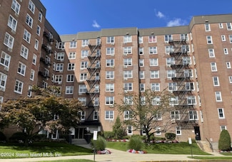350 Richmond Terrace Unit 1N, Staten Island, NY 10301