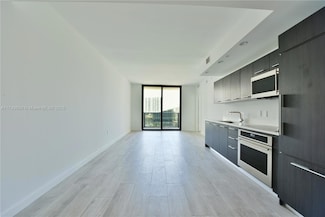 45 SW 9th St Unit 2009, Miami, FL 33130